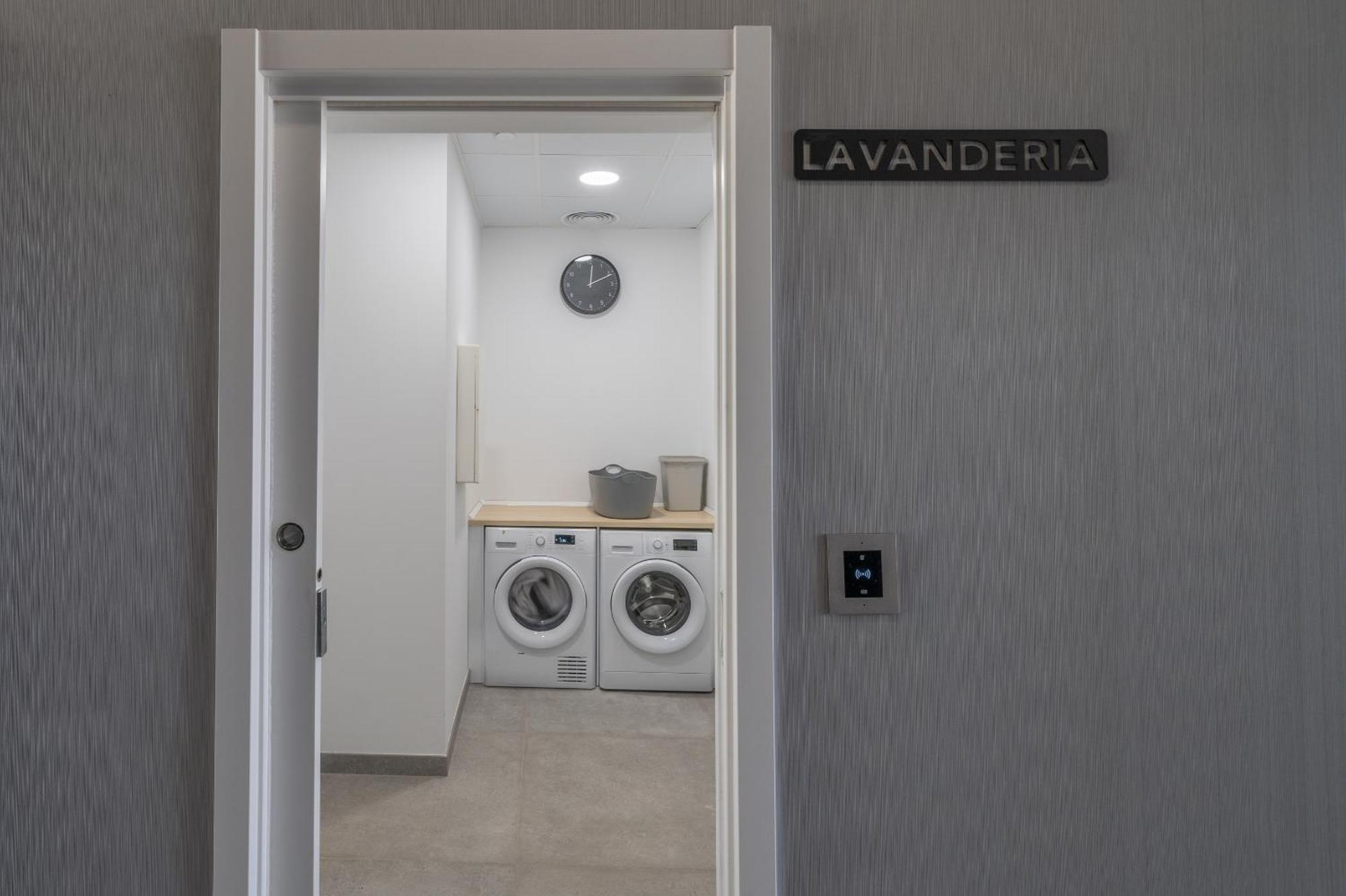 Xpce Urban 3 Malaga Skyline - Parking Free Apartment Exterior foto